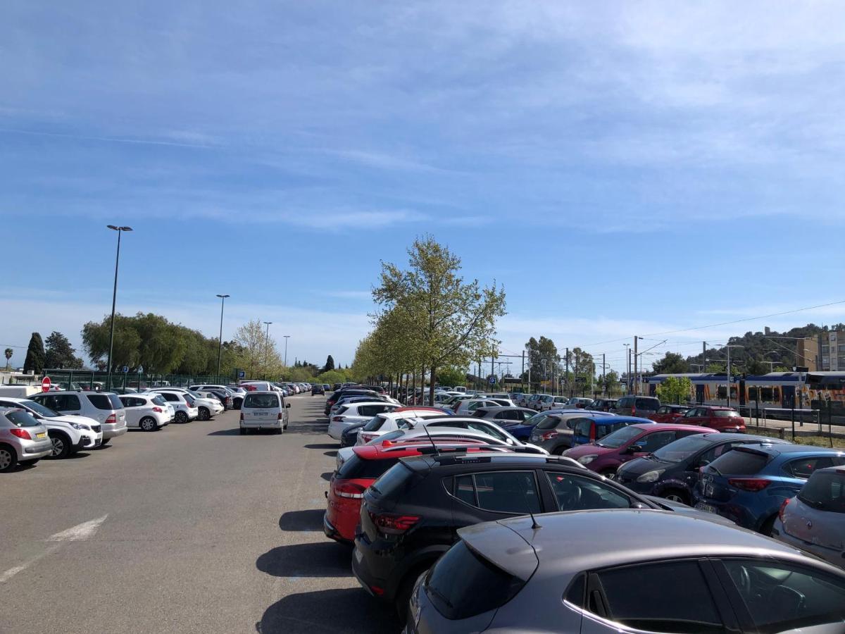 A la Gare ! T2 Hyères Appartamento Esterno foto