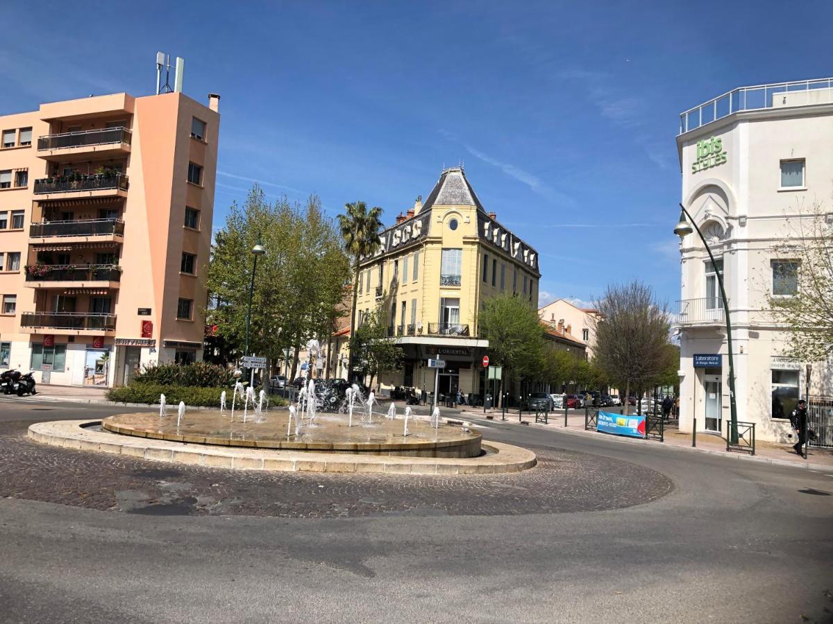 A la Gare ! T2 Hyères Appartamento Esterno foto