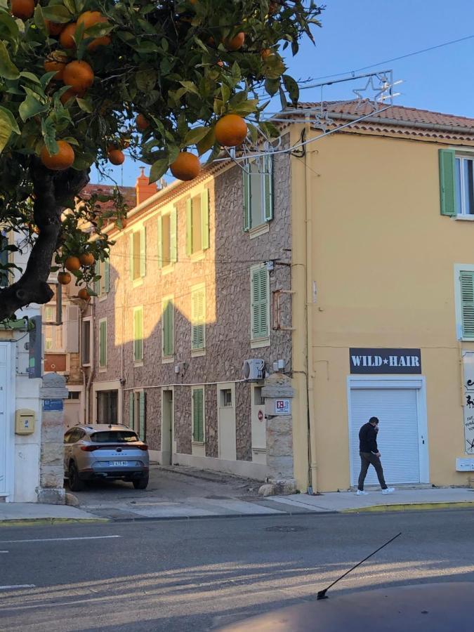 A la Gare ! T2 Hyères Appartamento Esterno foto