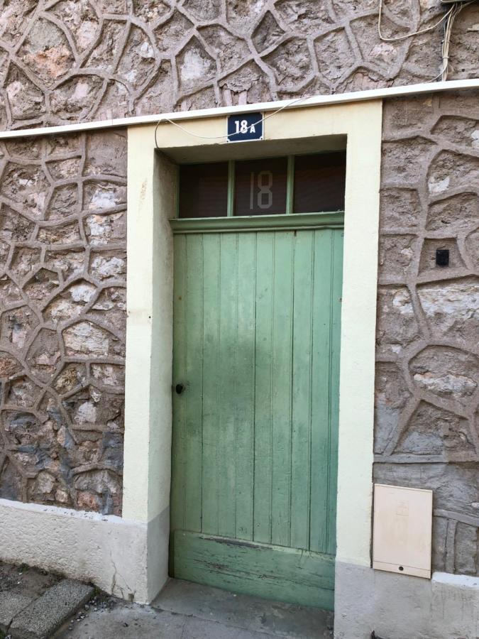 A la Gare ! T2 Hyères Appartamento Esterno foto